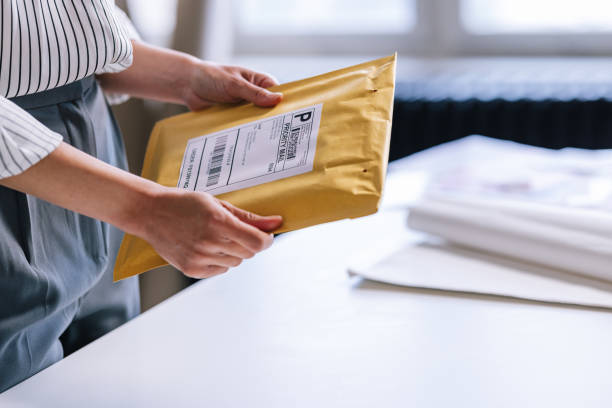 The Advantages of Using Professional Mail Services